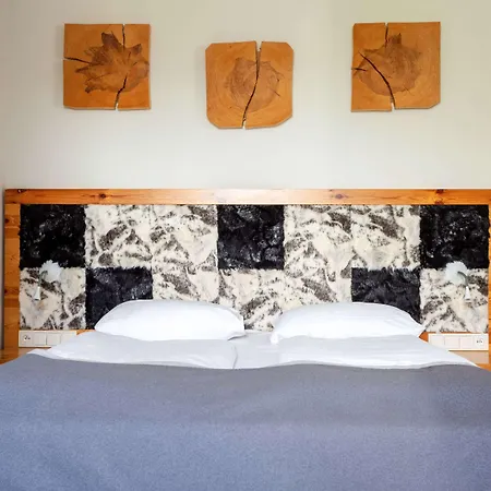 Apart-hotel Cristal By Zdrojowa 4*