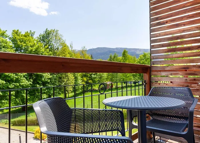 Cristal By Zdrojowa 4*