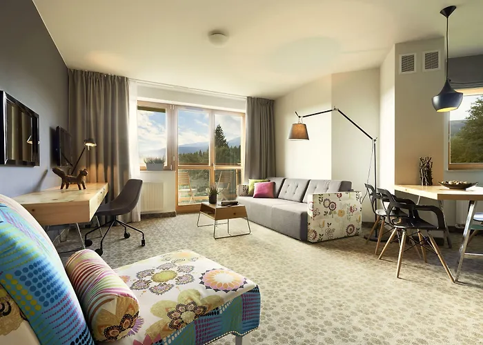 Cristal By Zdrojowa 斯克拉斯卡波伦巴