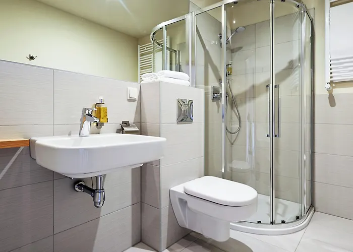 Cristal By Zdrojowa 公寓式酒店 斯克拉斯卡波伦巴