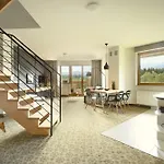 מלון דירות Cristal By Zdrojowa 4*