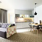 Cristal By Zdrojowa 4* שצ'קלארסקה פוראובה
