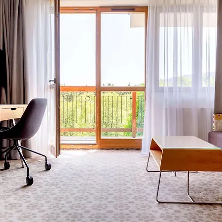 Cristal By Zdrojowa Aparthotel Szklarska Poreba