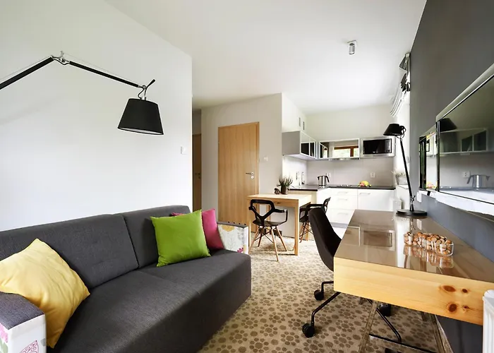 Apartmanhotel Cristal By Zdrojowa 4*